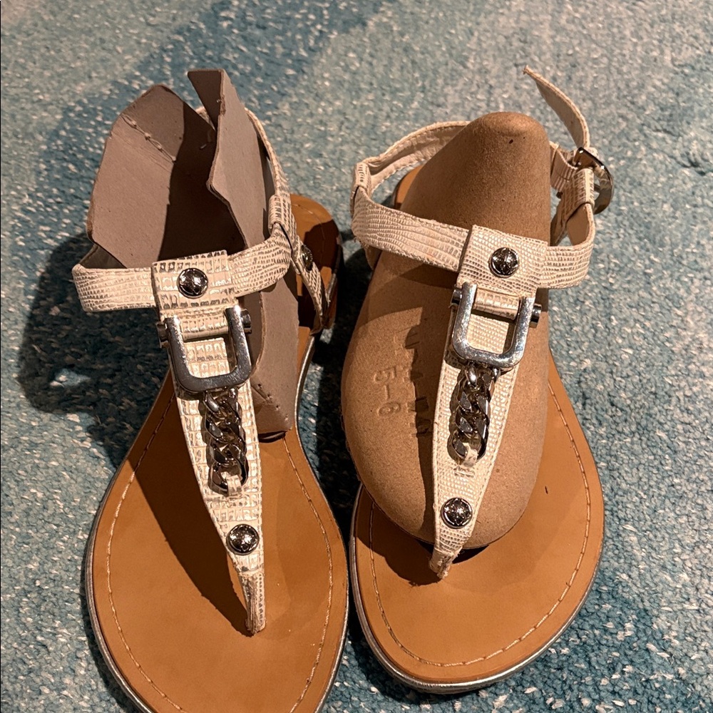 Guess Flat Toe Sandals, Sz 7.5